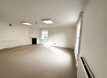 15 m² Business space in Richmond (UK), Lower Teddington Road 6 (KT1 4ER) - 8 | MatchOffice