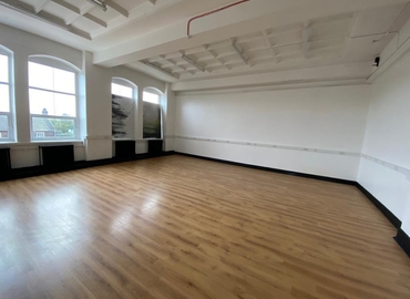 Virtual office Crown House, 72 Hammersmith Road, Hammersmith W14 8TH West London