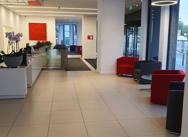 Business center 91 Waterloo Road SE1 8RT Cardiff