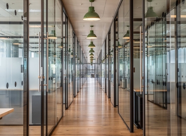 Business center 2 Leman Street, Aldgate Tower E1 8FA The City of London