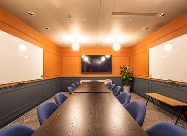 Business center 2 Leman Street, Aldgate Tower E1 8FA The City of London