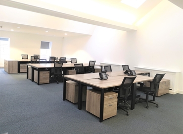 Business center 4 Cavendish Square W1G 0PG The City of London