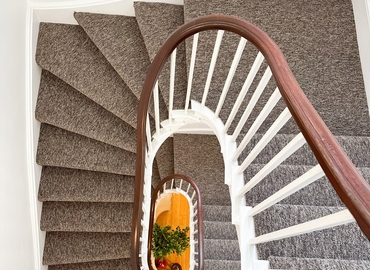 Business center 6 Lower Teddington Road KT1 4ER Kingston upon Thames