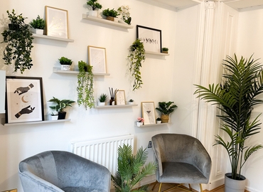 Business center 6 Lower Teddington Road KT1 4ER Kingston upon Thames