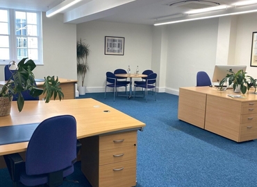 60 m² Business center in Central London, Blackwell House (EC2V 5AE) - 2 | MatchOffice.com