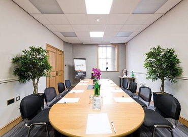 Business center 8 Windmill Street SK11 7HQ Cheshire