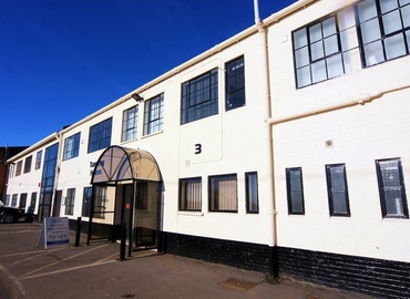 50 m² Coworking space in Woking, 3 Tannery House (GU23 7EF) - 5 | MatchOffice