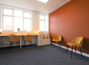 Office 2 - 10 Holton Road, Barry CF63 4HD Cardiff