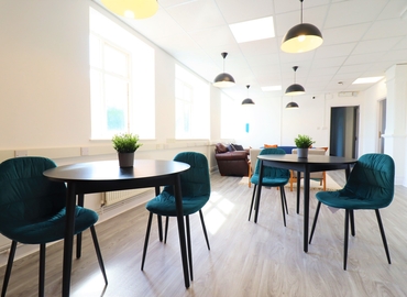 Office 2 - 10 Holton Road, Barry CF63 4HD Cardiff