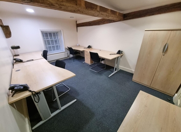 12 m² Business park in Kent, Victoria Road (DA1 5FS) - 0 | MatchOffice.com