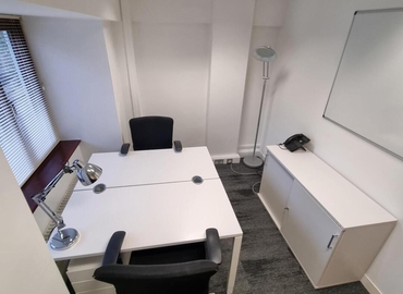 Business center Victoria Road DA1 5FS Kent