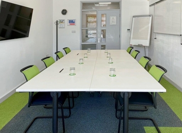 Business center Metcalf Way RH11 7XX Crawley