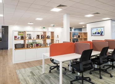 Business center Ibstone Road HP14 3FE High Wycombe