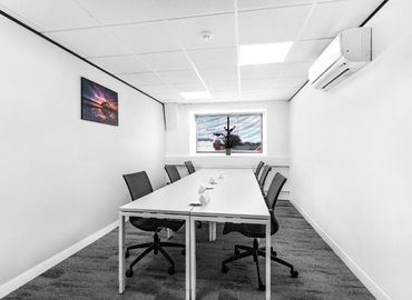 Business center Queen Street SP1 1EY Wiltshire