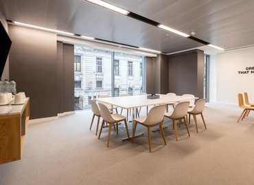 Business center 25 Wilton Road SW1V 1LW The City of London