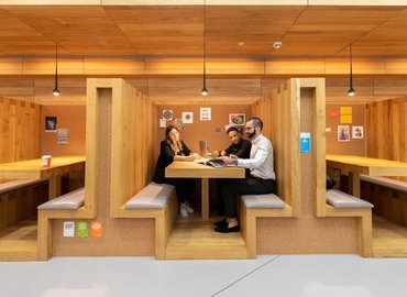 Coworking 25 Wilton Road SW1V 1LW The City of London