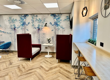  Meeting room for rent in East London, 16 Pepper St, 20 m² - MatchOffice.co.uk