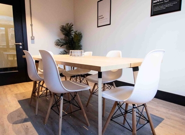 Office Tileyard North 7 WF1 5FY Wakefield