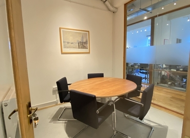 Business center Hornsey Road 465C N19 4DR North London
