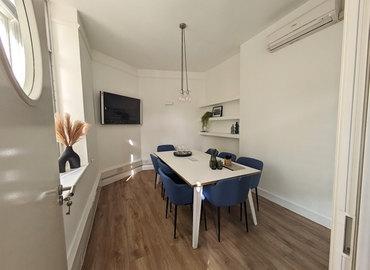 Office Kingsway 84 WC2B 6AE The City of London