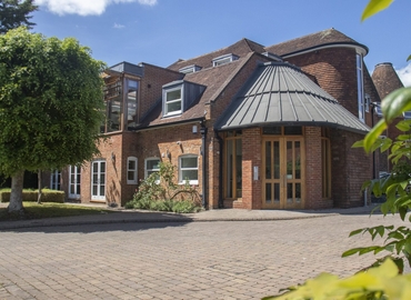 Business center West Street GU9 7EQ Farnham