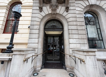 Virtual office 70 Pall Mall, St James's SW1Y 5NQ The City of London