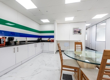 10 m² Serviced office in West London, 460 - 466 Uxbridge Road Hayes  (TW9 4LN) - 1 | MatchOffice.com