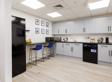Office Greyfriars Road, 3rd floor CF10 3AG Cardiff