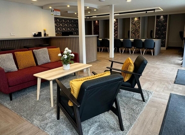 110 m² Shared office  in South London, Brighton Road 360 (CR2 6AL) - 2 | MatchOffice.com