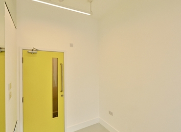 Office Ealing Road 261 HA0 1ET North London