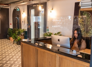 Business center 1 Butterwick, Metro Bldg, Hammersmith W6 8DL West London