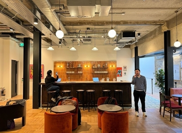 100 m² Convention center in The City of London, 142-146 Old Street (EC1V 9BW) - 4 | MatchOffice.com