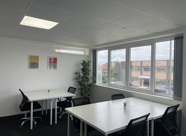 100 m² Shared office  in West Yorkshire, Richardshaw Road (LS28 6LE) - 4 | MatchOffice.com