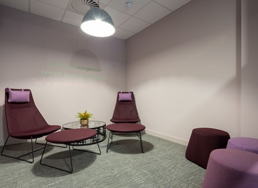 4831 m² Conference hall in Telford and Wrekin, Hollinswood Rd (TF2 9TW) - 12 | MatchOffice