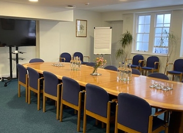 10 m² Conference center in Bath and North East Somerset, 4 Queen St (BA1 1HE) - 1 | MatchOffice