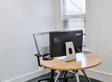 Office West Ham Lane 61a E15 4PH East London