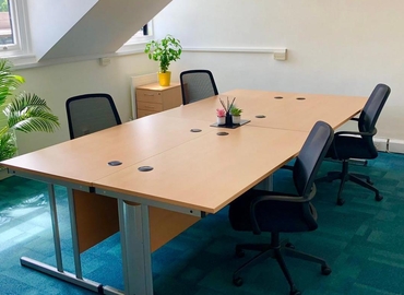 Business center 85 High Street Tunbridge TN1 1XP Kent