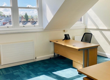 Business center 85 High Street Tunbridge TN1 1XP Kent