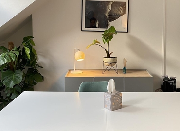 Meeting room 85 High Street Tunbridge TN1 1XP Kent