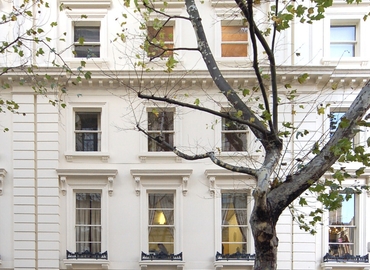 402 m² Serviced office in The City of London, 4 Bloomsbury Place (WC1A 2QA) - 0 | MatchOffice