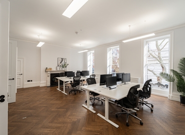 Business center 4 Bloomsbury Place  WC1A 2QA The City of London