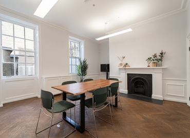 402 m² Business park in The City of London, 4 Bloomsbury Place (WC1A 2QA) - 1 | MatchOffice.com