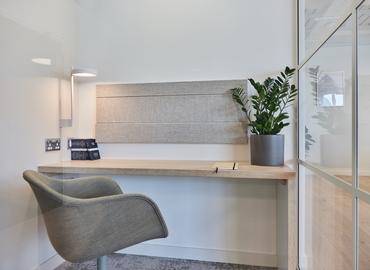 Business center 79 Clerkenwell Road EC1R 5AR West London