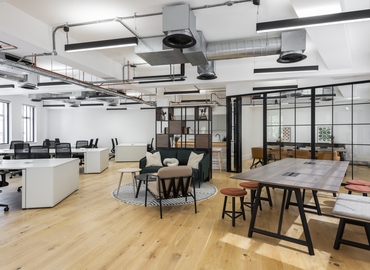 Business center Sekforde House London, United Kingdom EC1R 0HA East London