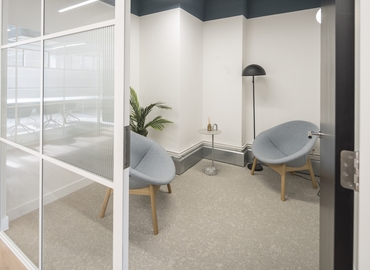 Business center 15 Long Lane EC1A 9PN West London