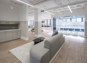 Business center 15 Long Lane EC1A 9PN West London