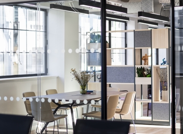 Business center Cannon Street 120 EC4N 6AS Central London