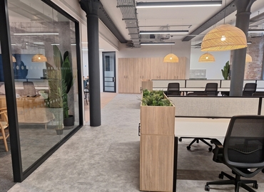 Business center 80 Middlesex Street E1 7EZ East London