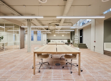 Business center 60 Ironmonger Row EC1V 3QR East London