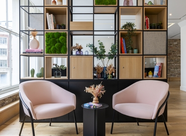 176 m² Serviced office in East London, Flat Iron Building (SE1 1UN) - 0 | MatchOffice.com